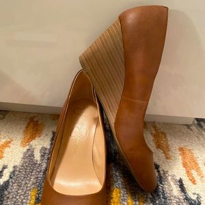 Jessica Simpson brown wedges